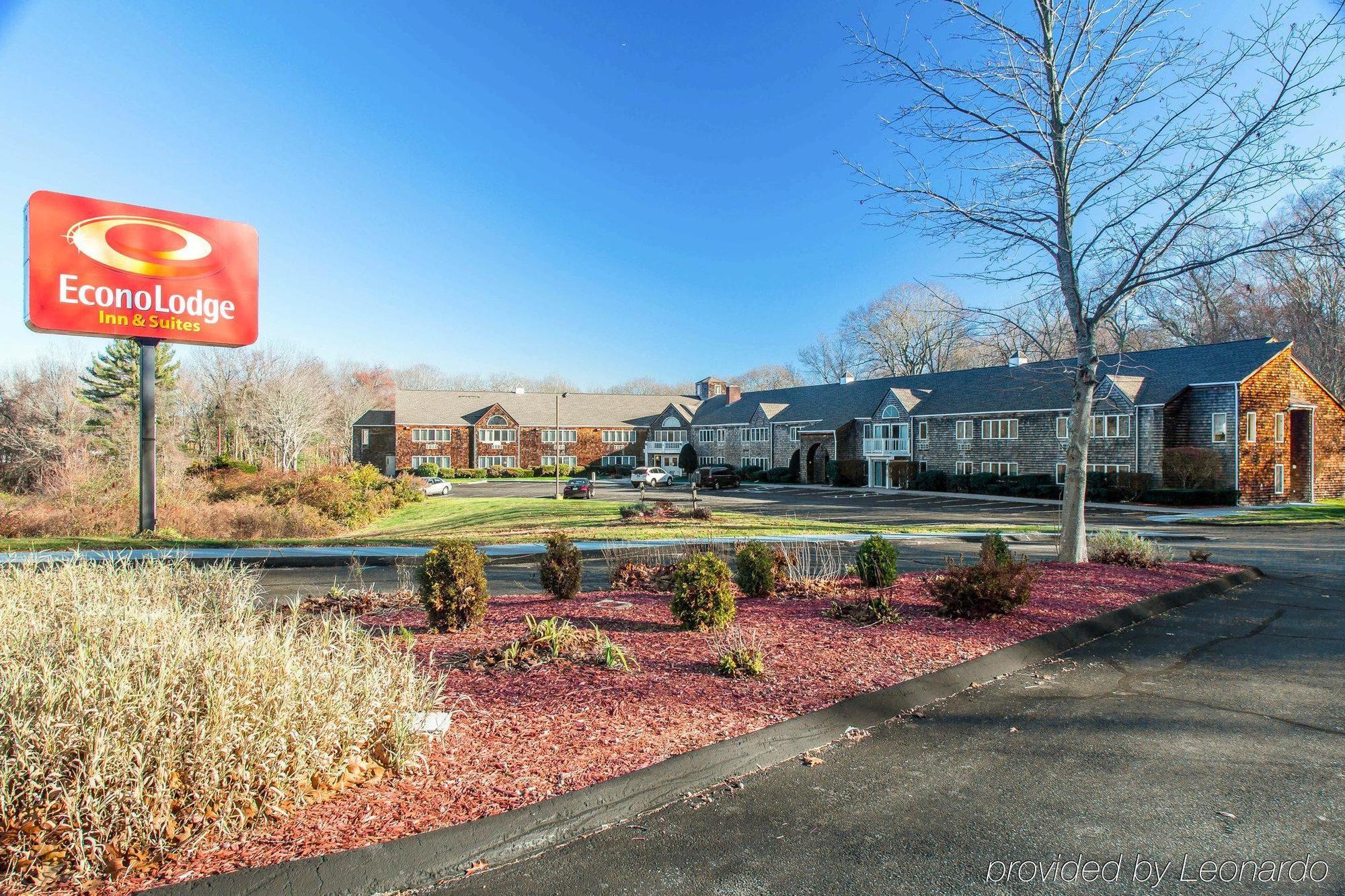 Econo Lodge Inn & Suites Groton Εξωτερικό φωτογραφία
