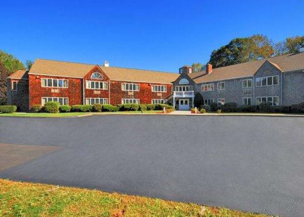 Econo Lodge Inn & Suites Groton Εξωτερικό φωτογραφία